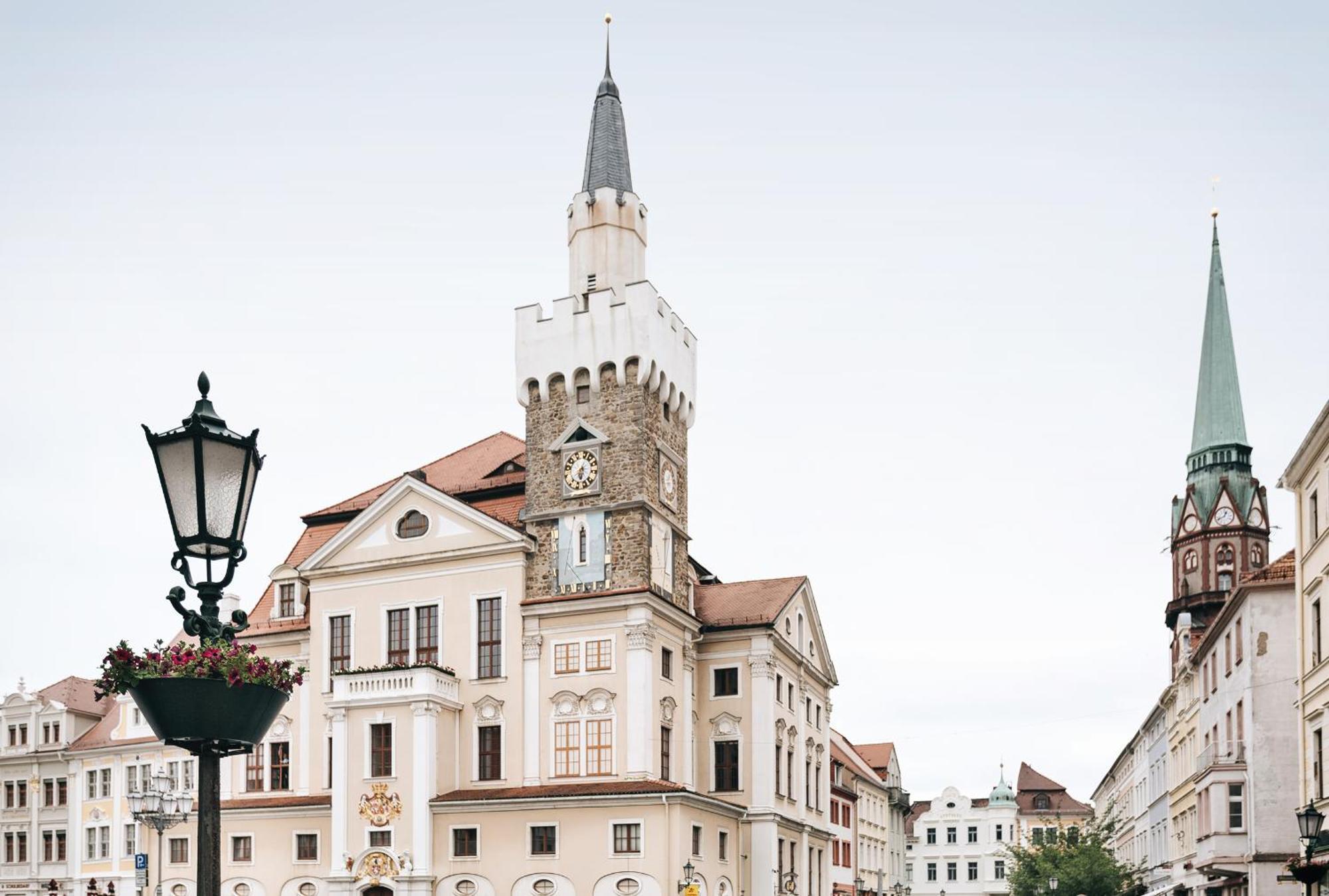 Exklusives City-Apartment Am Altmarkt Лёбау Экстерьер фото